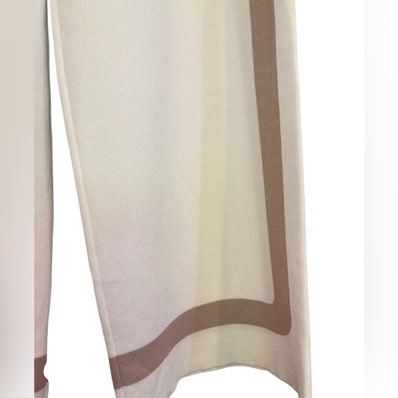 la lavon High Rise Wide Leg Sweater Pants NWOT - Picture 4 of 5